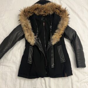 RUDSAK Women's Black Fur Trim Winter coat